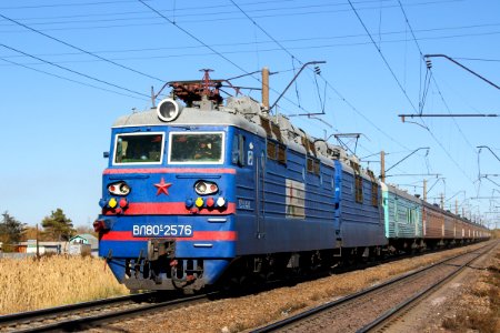 ВЛ80С-2576,_Казахстан,_Карагандинская_область,_перегон_Жана_Караганды_-_Майкудук_(Trainpix_207492)