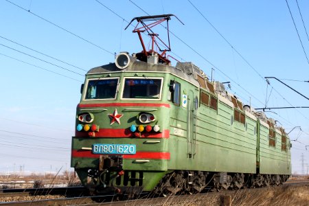 ВЛ80С-1620,_Казахстан,_Карагандинская_область,_перегон_Жана_Караганды_-_Майкудук_(Trainpix_158161)