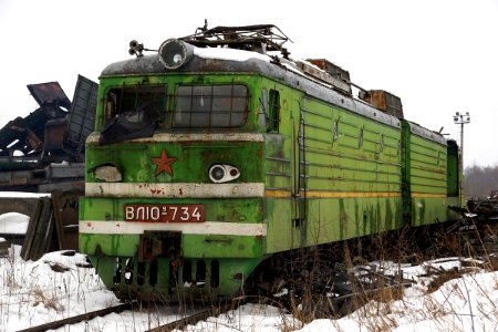 ВЛ10У-734,_Россия,_Ленинградская_область,_станция_Волховстрой_(Trainpix_97433)