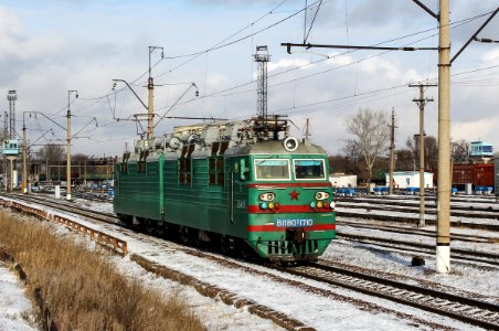 ВЛ80С-1710,_Kazakhstan,_Karaganda_region,_Karaganda-Sorting_station_(Trainpix_147833)