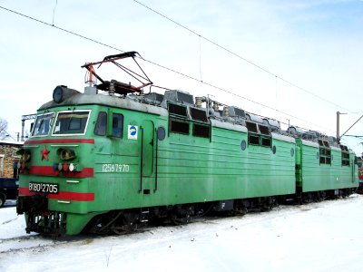 ВЛ80С-2705,_Kazakhstan,_Karaganda_region,_Karaganda_depot_(Trainpix_124807)