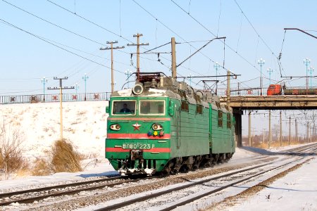 ВЛ80С-223,_Казахстан,_Карагандинская_область,_перегон_Жана_Караганды_-_Майкудук_(Trainpix_216609)