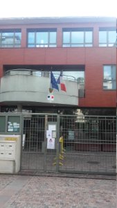 École_Les_Ajoncs,_Courbevoie,_France_02