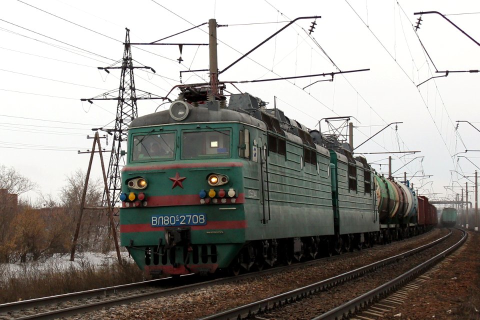 ВЛ80С-2708,_Казахстан,_Карагандинская_область,_перегон_Караганда_-_Майкудук_(Trainpix_191322)