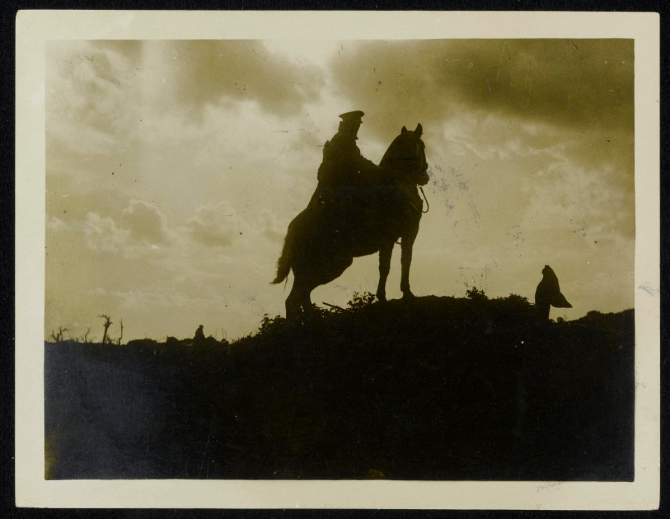 A_cavalry_patrol,_Bestanddeelnr_158-0395