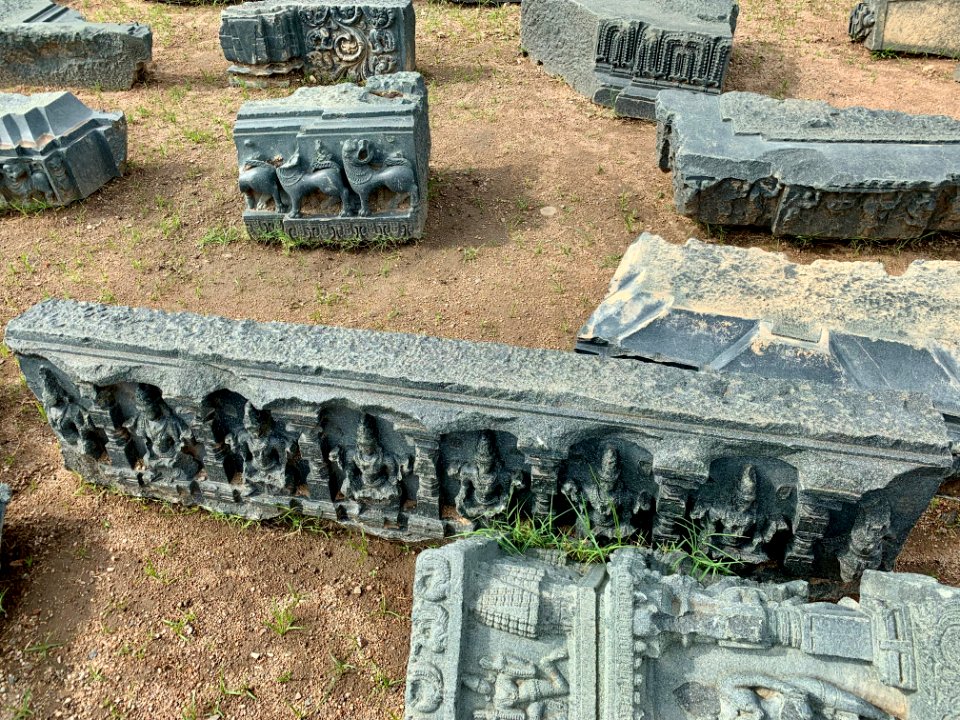 A_display_of_Hindu_and_Jain_temple_ruins,_Warangal_Fort_Park_and_Museum,_Telangana,_India_-_98
