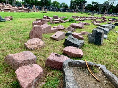 A_display_of_Hindu_and_Jain_temple_ruins,_Warangal_Fort_Park_and_Museum,_Telangana,_India_-_93