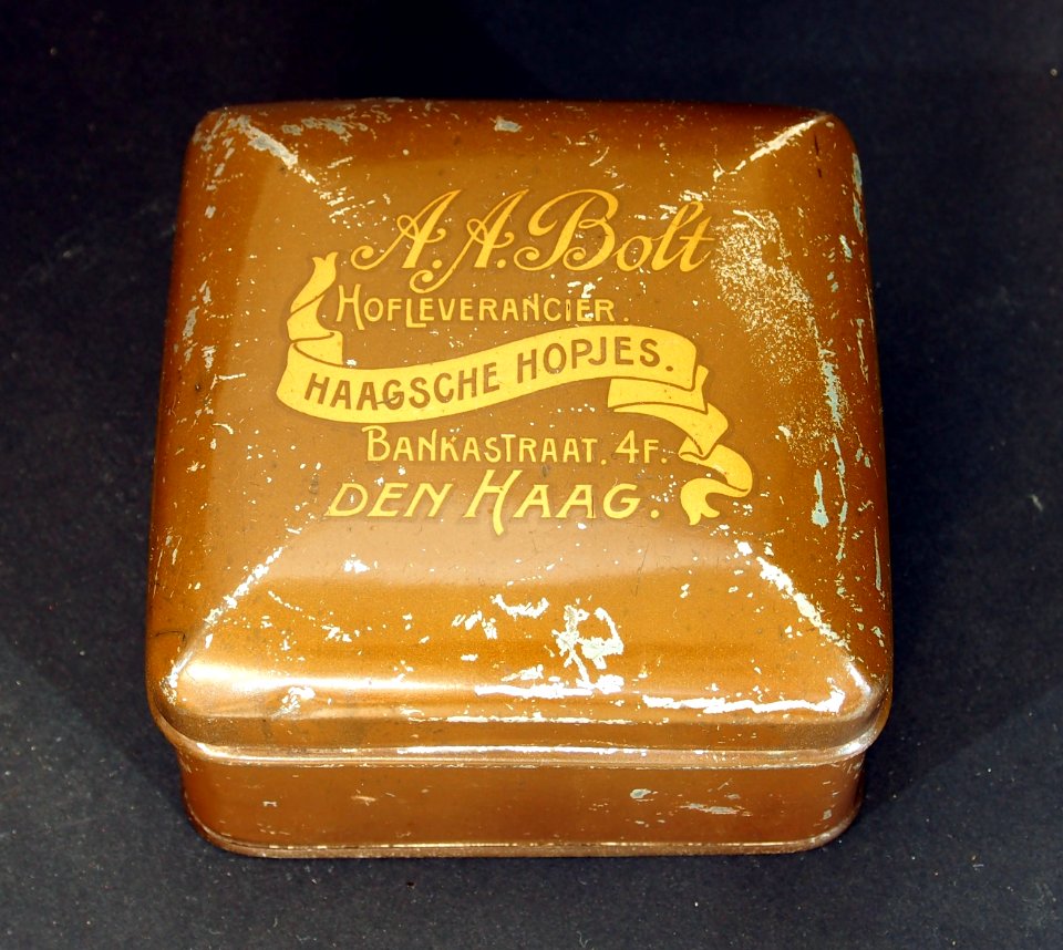 A_A_Bolt_Haagse_hopjes_blikje,_pic2