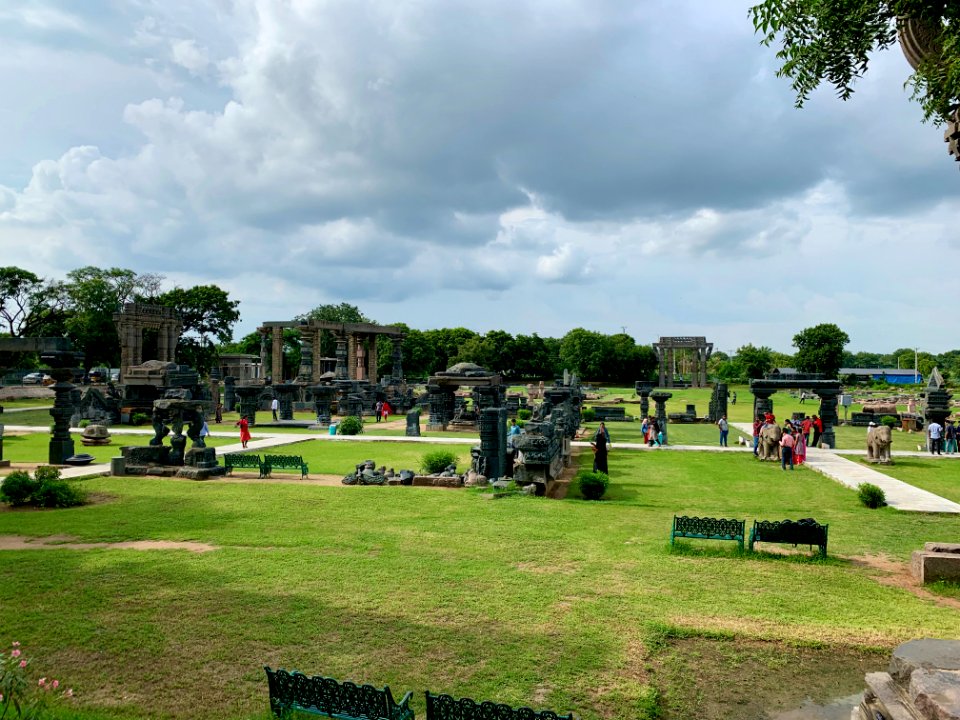 A_display_of_Hindu_and_Jain_temple_ruins,_Warangal_Fort_Park_and_Museum,_Telangana_-_02