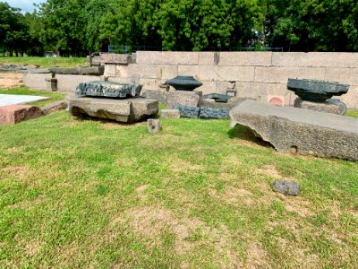 A_display_of_Hindu_and_Jain_temple_ruins,_Warangal_Fort_Park_and_Museum,_Telangana,_India_-_87