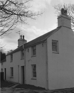 A_ghost_disturbs_Pete_and_Sian_Allport_after_moving_to_Garreg_Wen_near_Porthmadog,_home_of_the_harpist_Dafydd_y_Garreg_Wen_(1556991)3
