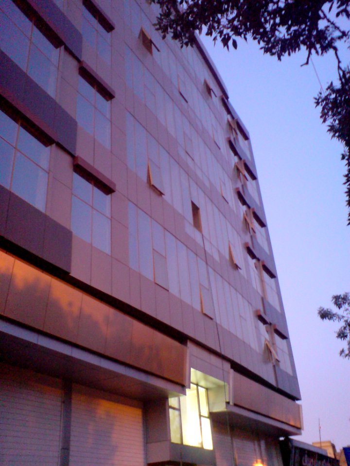 A_Building_in_Nishapur_(2)