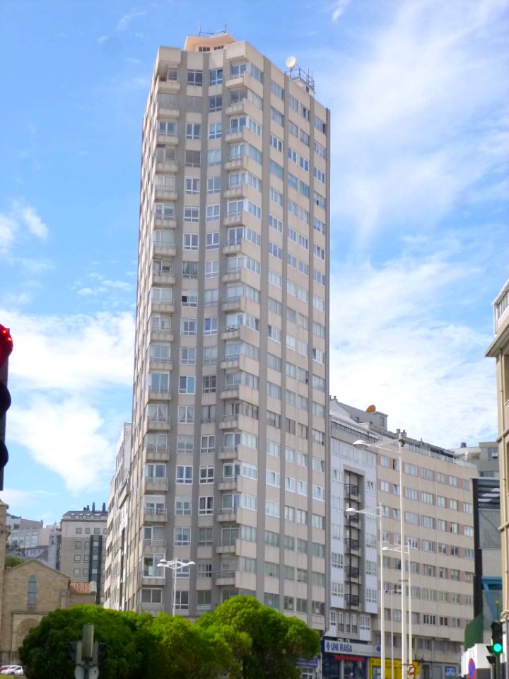 A_Coruña_-_Torre_Coruña_4