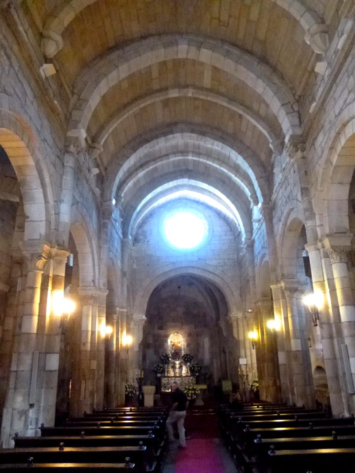 A_Coruña_-_Real_Colegiata_de_Santa_María_del_Campo_10b