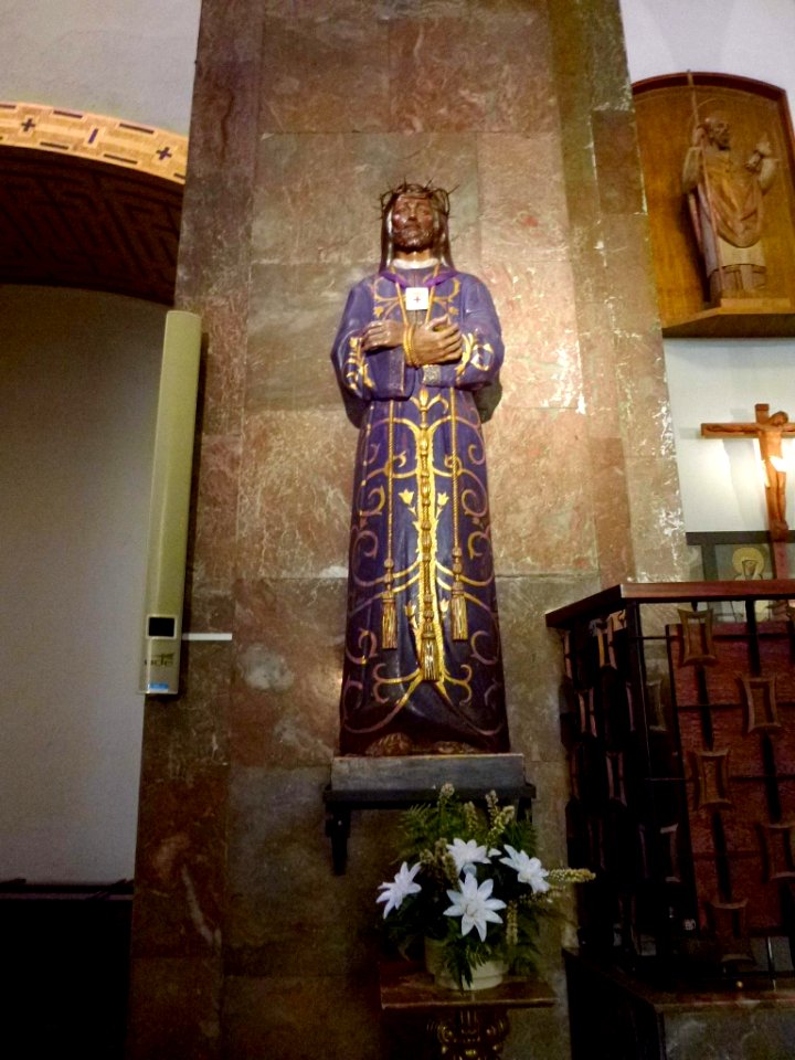 A_Coruña_-_Iglesia_de_San_Pedro_de_Mezonzo_13