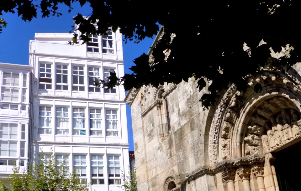 A_Coruña_-_Real_Colegiata_de_Santa_María_del_Campo_10