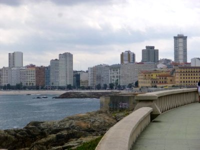 A_Coruña_-_Paseo_Marítimo