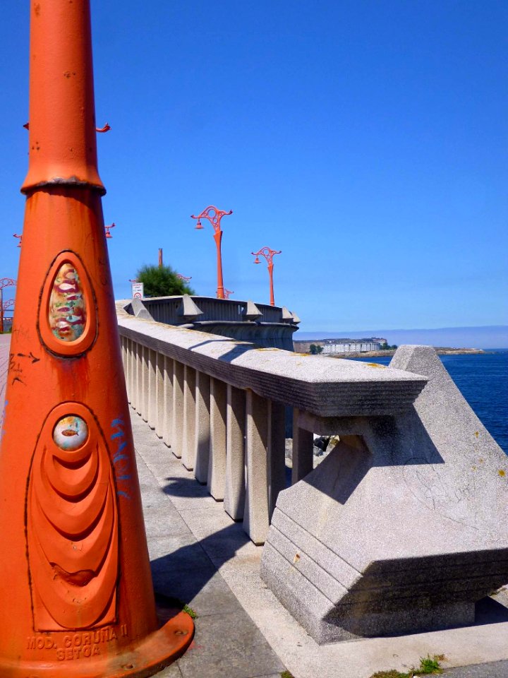 A_Coruña_-_Paseo_Marítimo_3