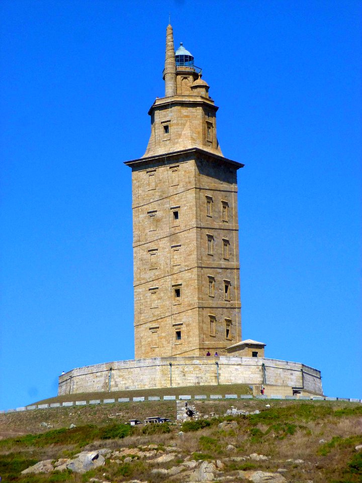 A_Coruña_-_Torre_de_Hércules_22