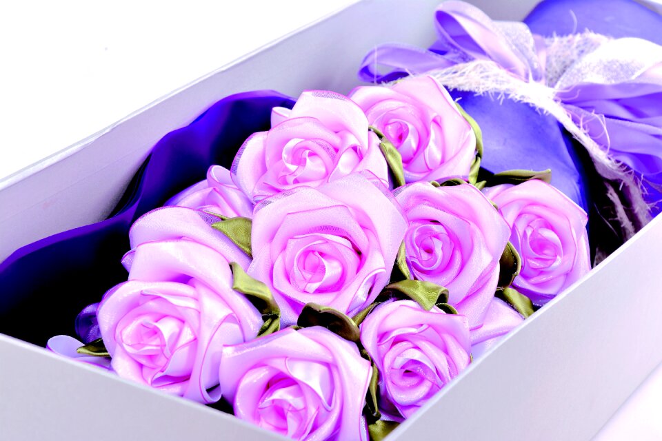Webbing ribbon rose bouquet