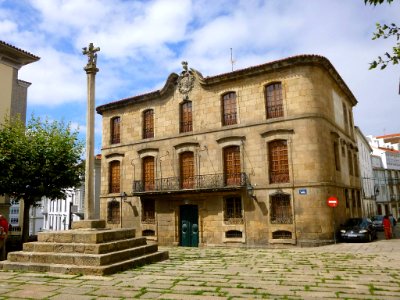 A_Coruña_-_Pazo_Cornide_3