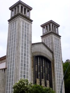 A_Coruña_-_Iglesia_de_San_Pedro_de_Mezonzo_03