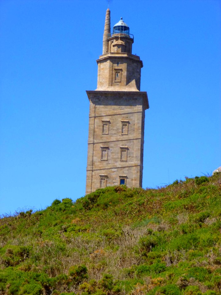 A_Coruña_-_Torre_de_Hércules_14
