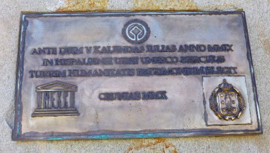 A_Coruña_-_Torre_de_Hércules_11