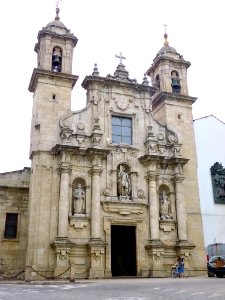 A_Coruña_-_Iglesia_de_San_Jorge_01