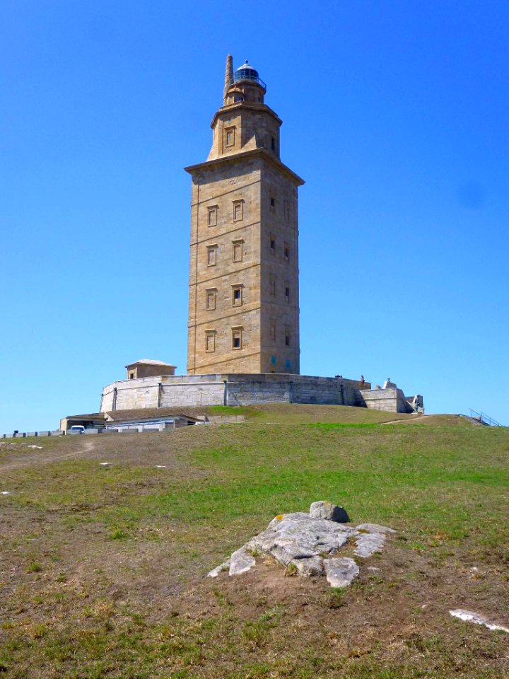 A_Coruña_-_Torre_de_Hércules_13