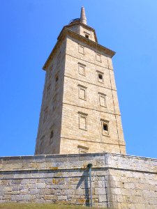 A_Coruña_-_Torre_de_Hércules_07