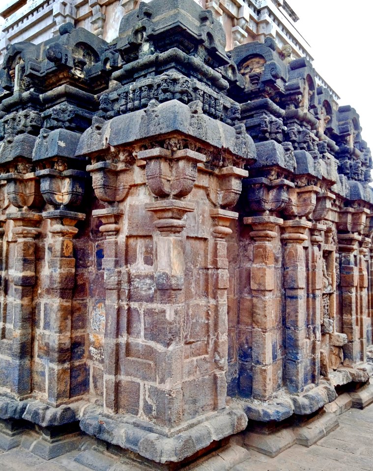 9th_century_Golingeswara_temple,_Biccavolu_Andhra_Pradesh_-_10