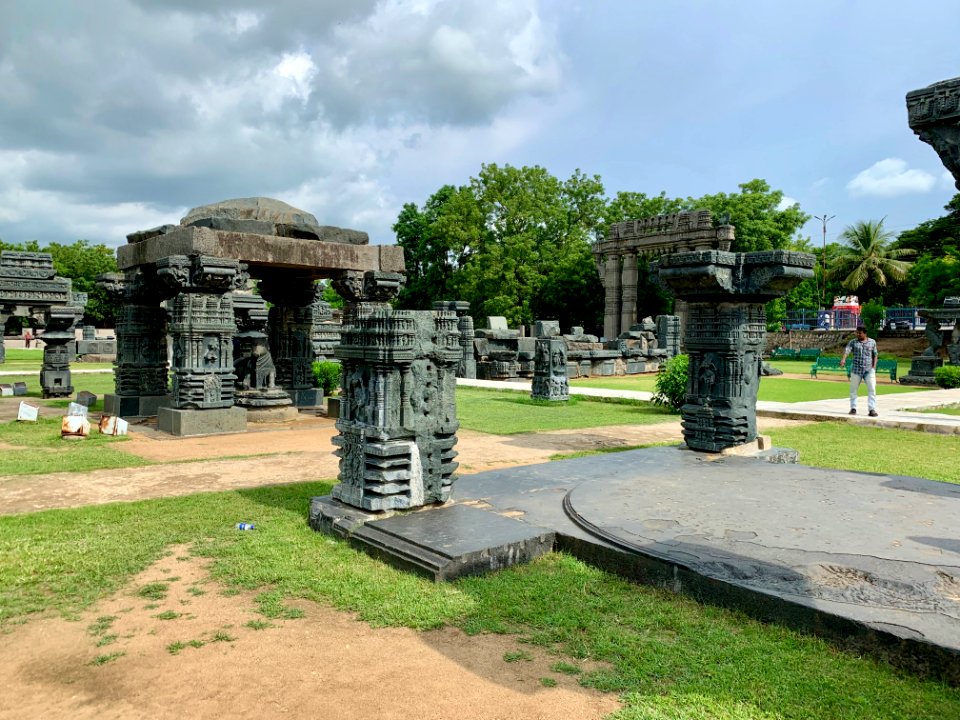 A_display_of_Hindu_and_Jain_temple_ruins,_Warangal_Fort_Park_and_Museum,_Telangana,_India_-_34