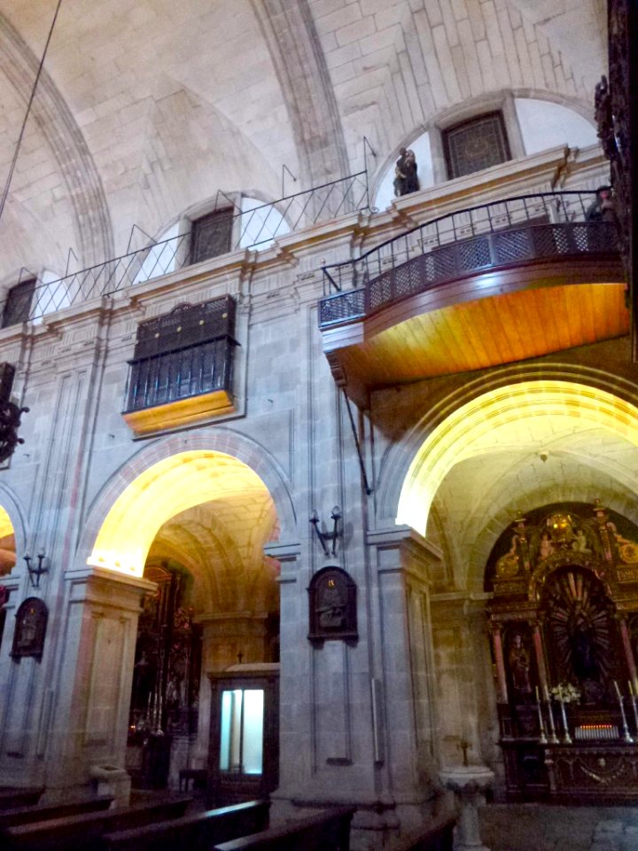 A_Coruña_-_Iglesia_de_San_Jorge_24