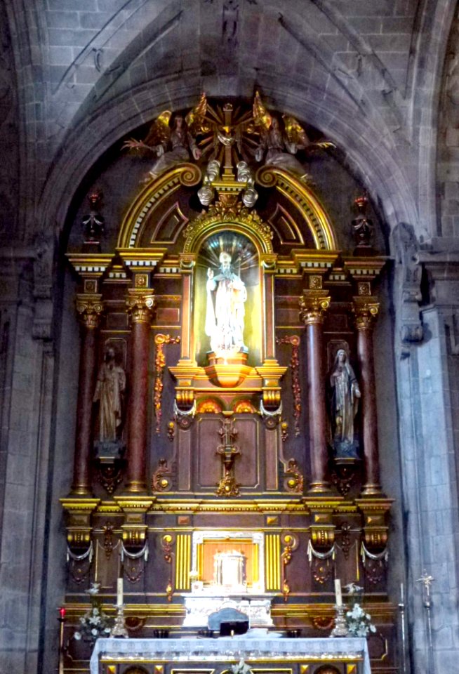 A_Coruña_-_Iglesia_de_San_Nicolás_04