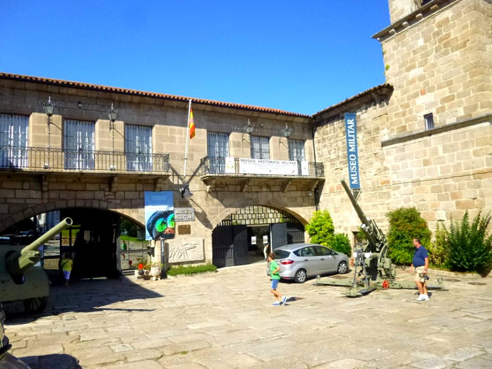 A_Coruña_-_Museo_Histórico_Militar_1