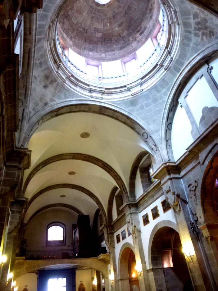 A_Coruña_-_Iglesia_de_San_Nicolás_10