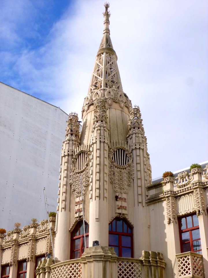 A_Coruña_-_Colegio_Público_Labaca_2