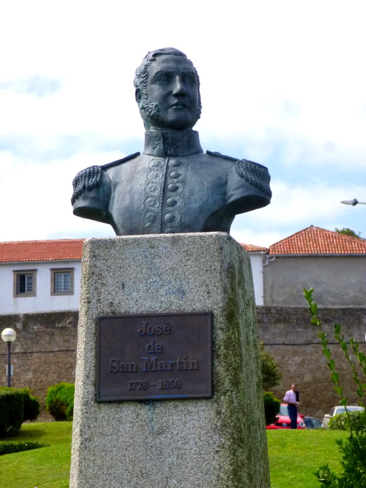 A_Coruña_-_Monumento_al_prócer_Jóse_de_San_Martín