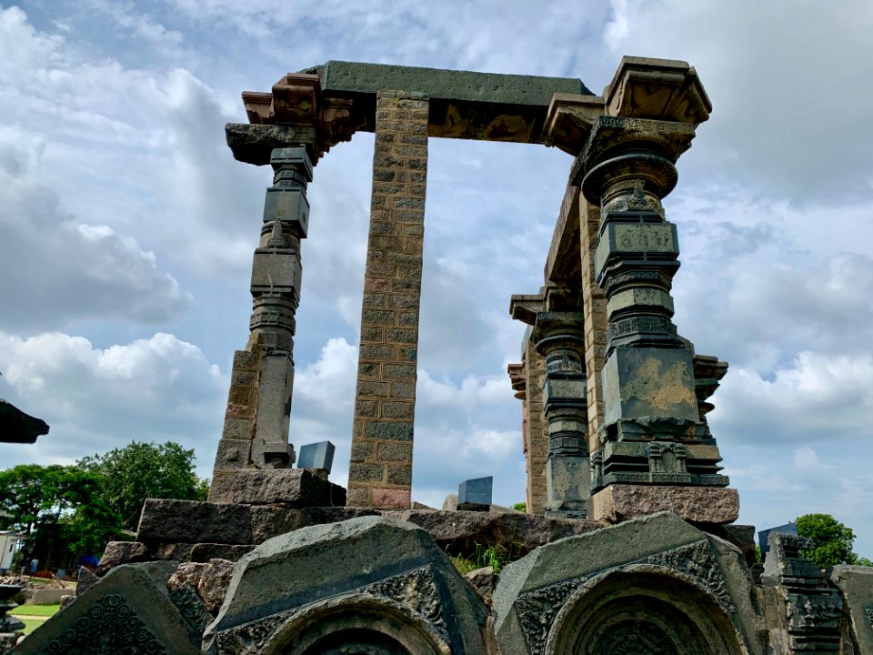 A_display_of_Hindu_and_Jain_temple_ruins,_Warangal_Fort_Park_and_Museum,_Telangana,_India_-_31