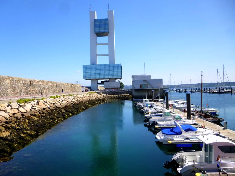 A_Coruña_-_Centro_de_Coordinación_de_Salvamento_Marítimo_(Torre_de_Control_Marítimo)_5