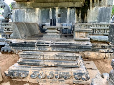 A_display_of_Hindu_and_Jain_temple_ruins,_Warangal_Fort_Park_and_Museum,_Telangana,_India_-_24