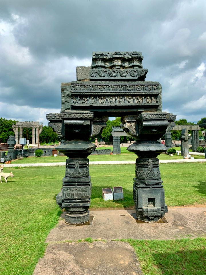 A_display_of_Hindu_and_Jain_temple_ruins,_Warangal_Fort_Park_and_Museum,_Telangana,_India_-_44