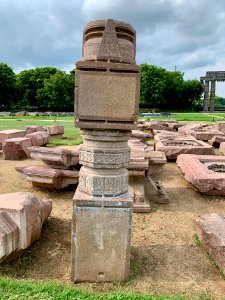 A_display_of_Hindu_and_Jain_temple_ruins,_Warangal_Fort_Park_and_Museum,_Telangana,_India_-_122