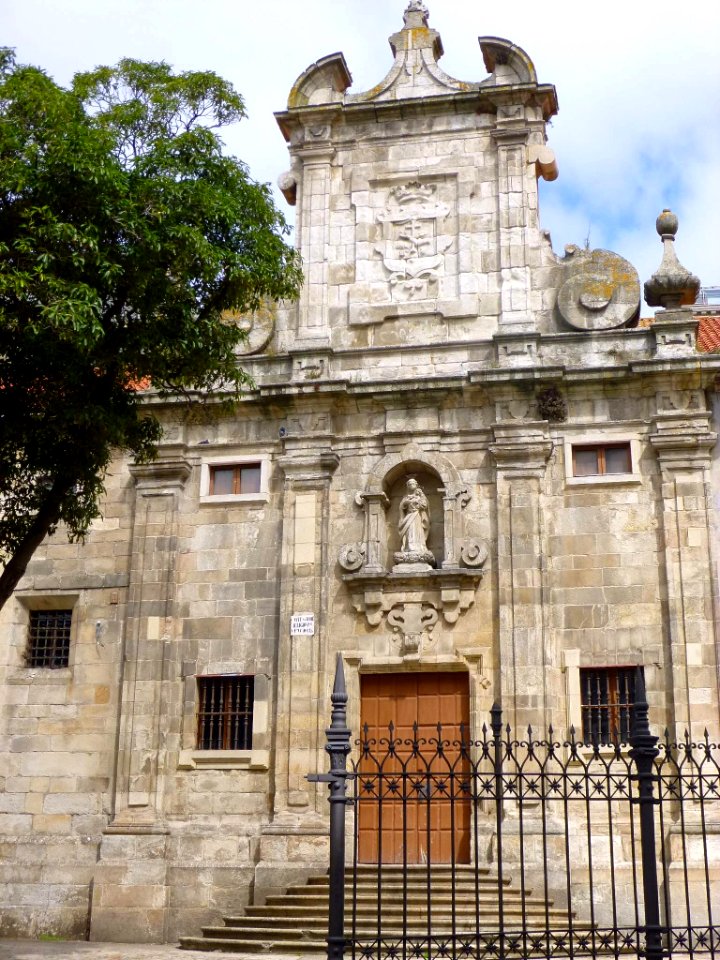 A_Coruña_-_Antiguo_Convento_de_las_Capuchinas_02