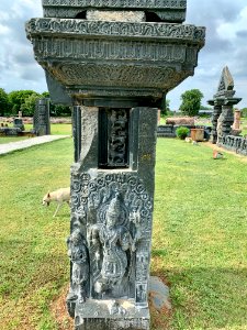 A_display_of_Hindu_and_Jain_temple_ruins,_Warangal_Fort_Park_and_Museum,_Telangana,_India_-_66