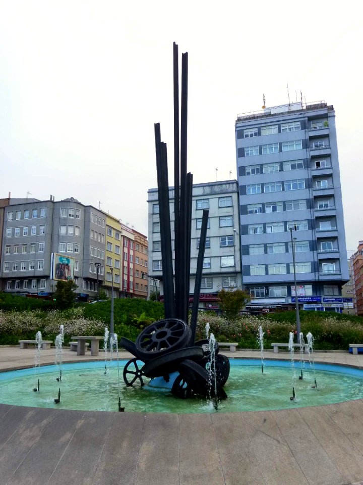 A_Coruña_-_Plaza_de_San_Cristóbal_2