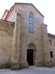 A_Coruña_-_Iglesia_de_San_Francisco_de_Asís_(Franciscanos)_02