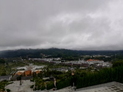 A_commanding_view_of_Miyin_Temple_and_Weishan_Township,_picture10