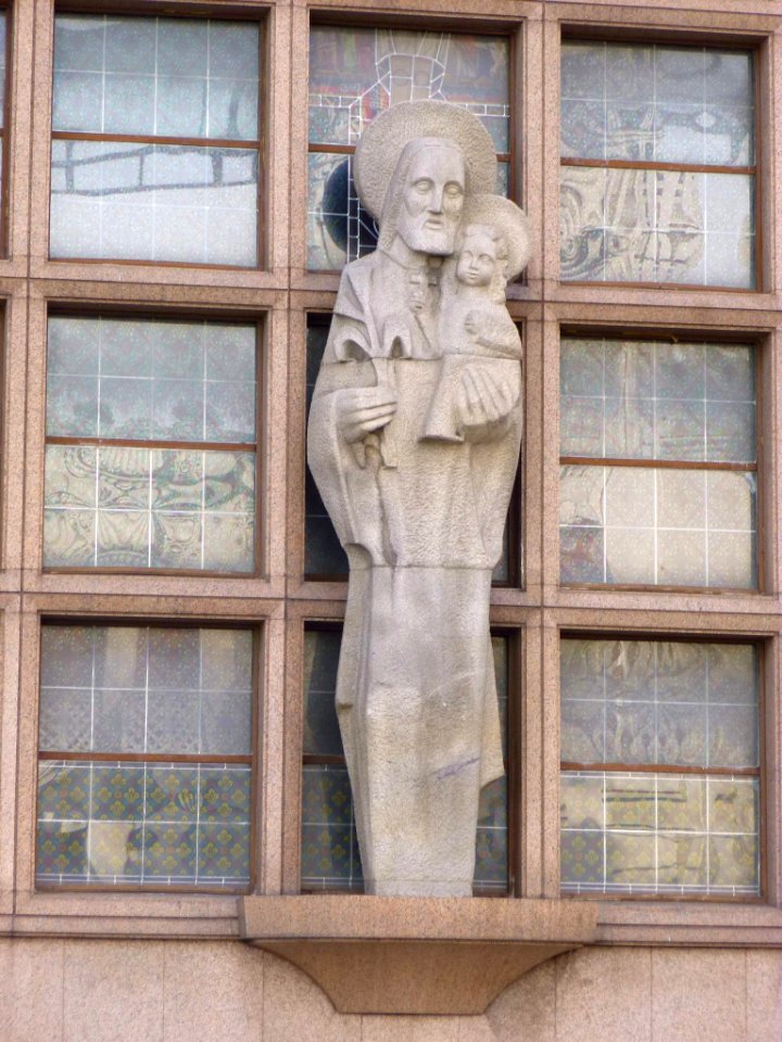 A_Coruña_-_Iglesia_de_la_Divina_Pastora_(Capuchinos)_02
